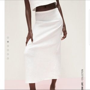 Zara M White long linen midi skirt